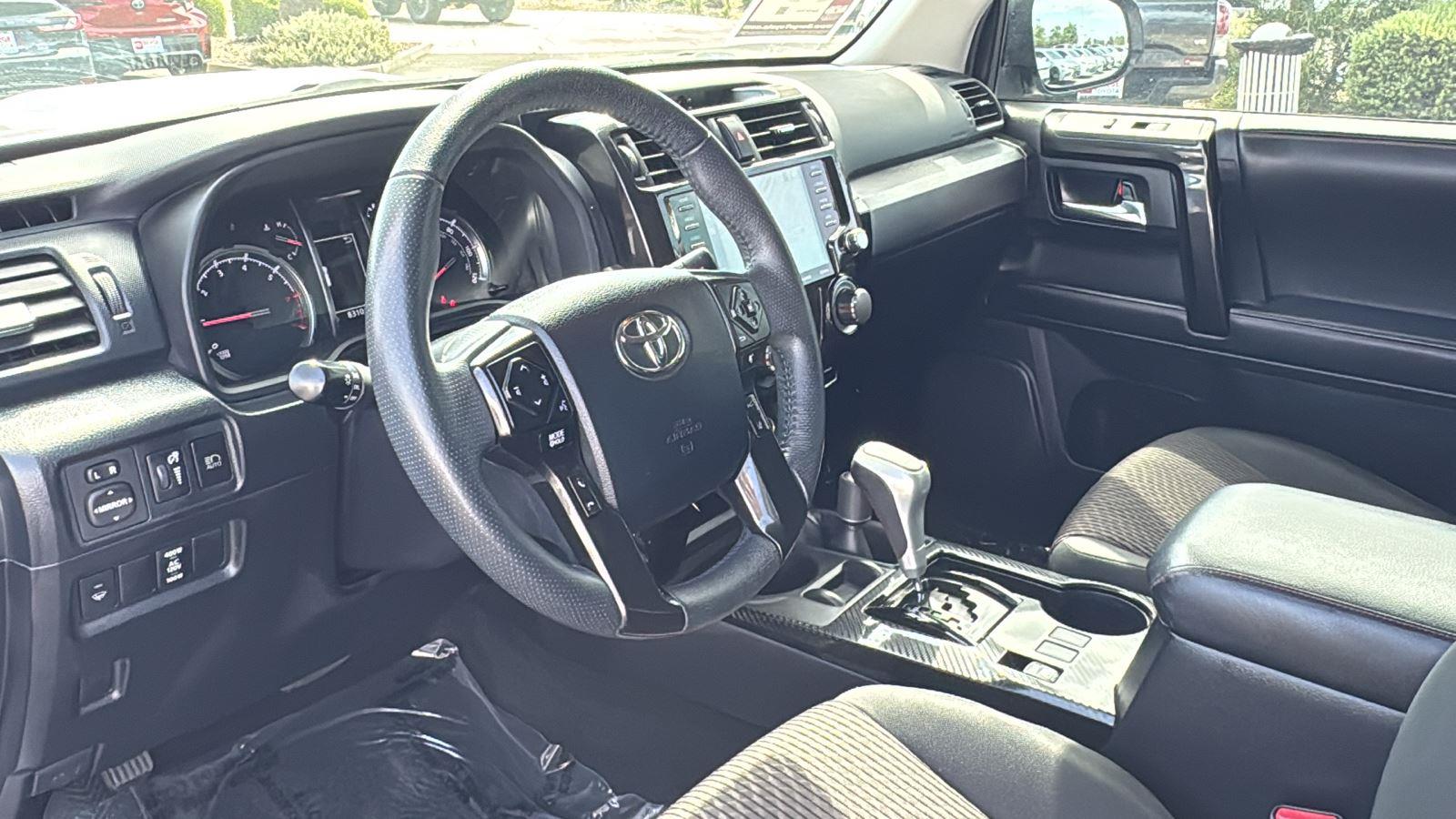 2021 Toyota 4Runner TRD photo 23