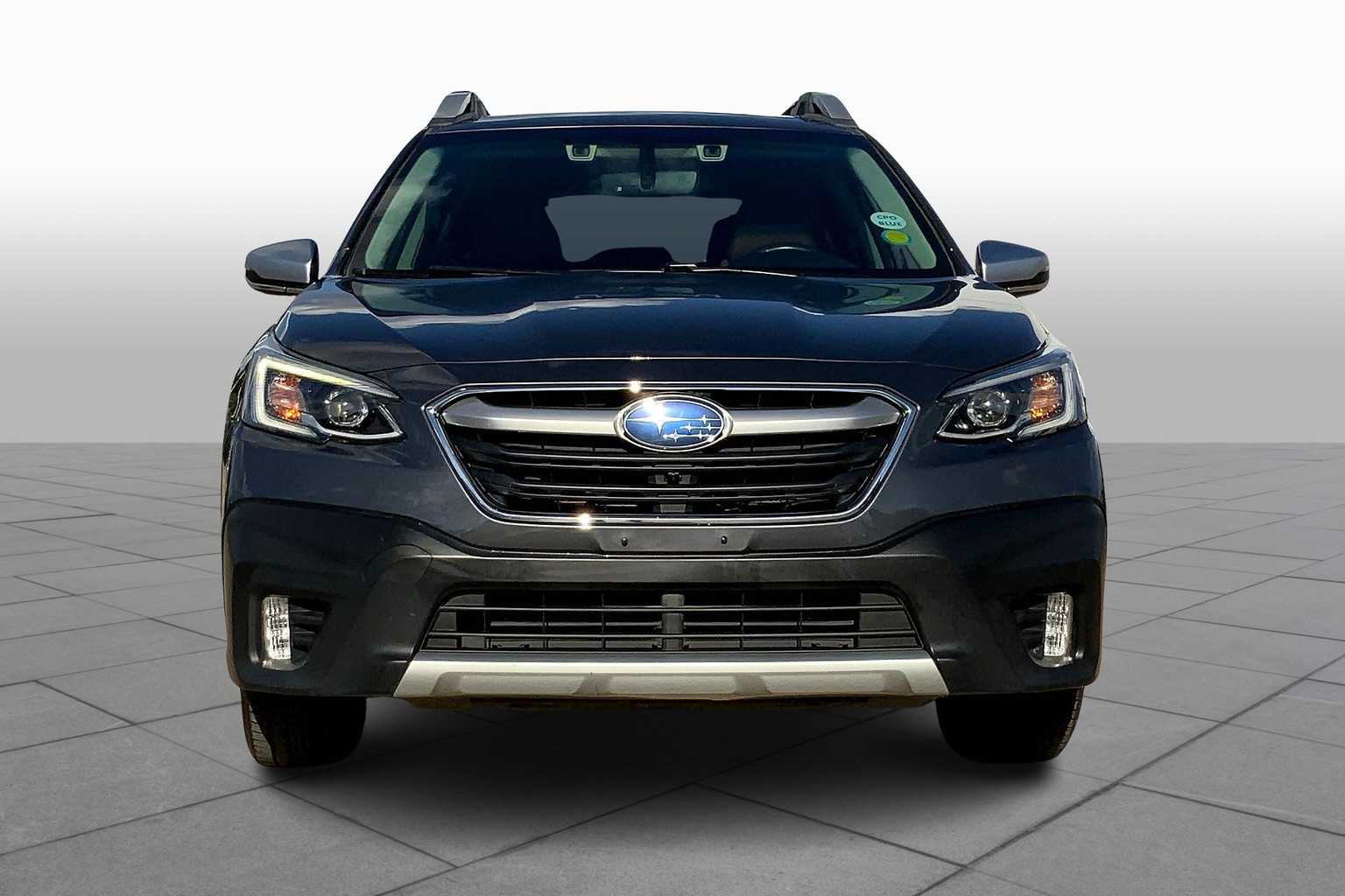 2020 Subaru Outback Touring XT photo 3
