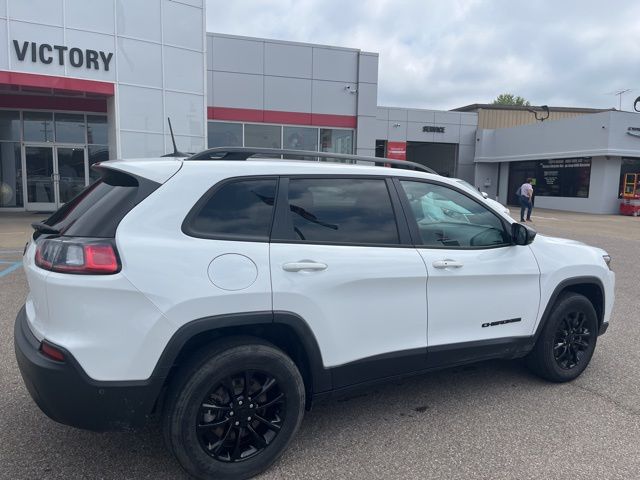 2023 Jeep Cherokee Altitude photo 4