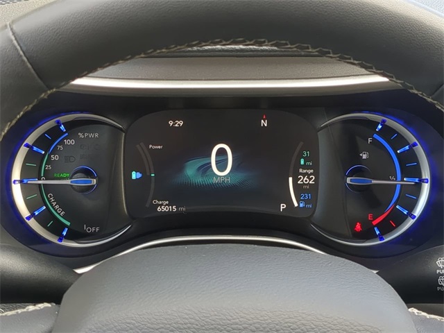 2023 Chrysler Pacifica Hybrid Touring L photo 28