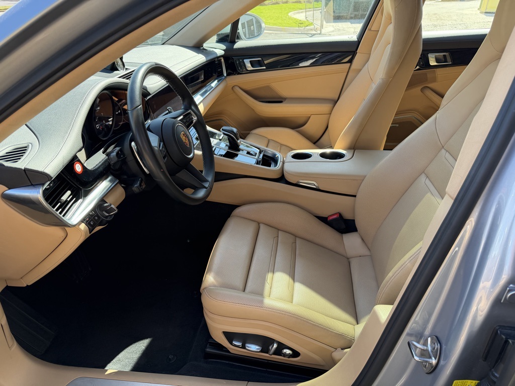 2021 Porsche Panamera 4 photo 10