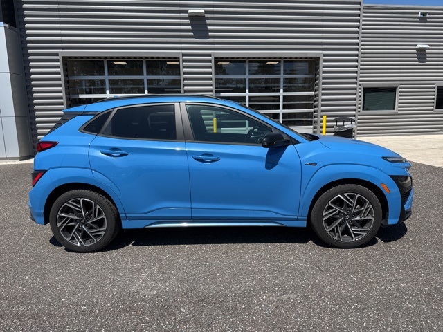 2022 Hyundai Kona N Line photo 2