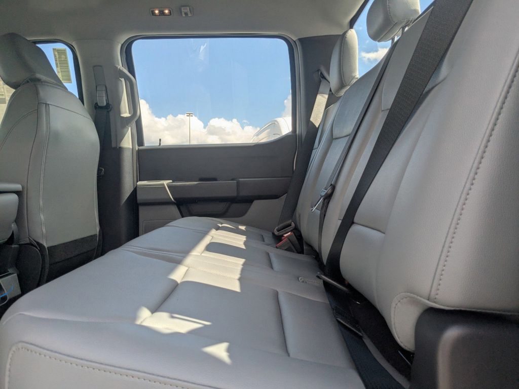 2026 Ford F-250 XL photo 14