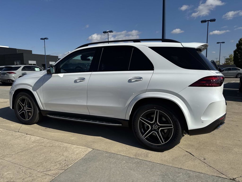 2026 Mercedes Benz GLE 350 4MATIC photo 2