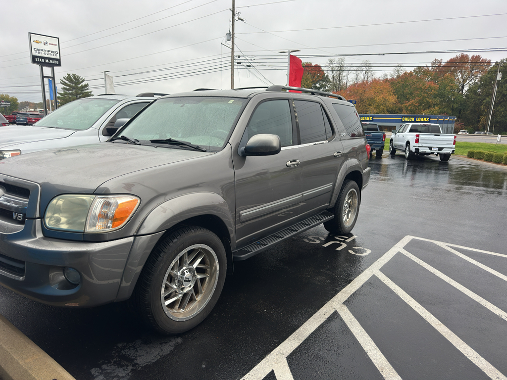 2005 Toyota Sequoia SR5