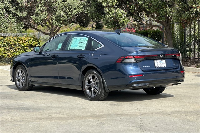 2025 Honda Accord Hybrid EX-L photo 5