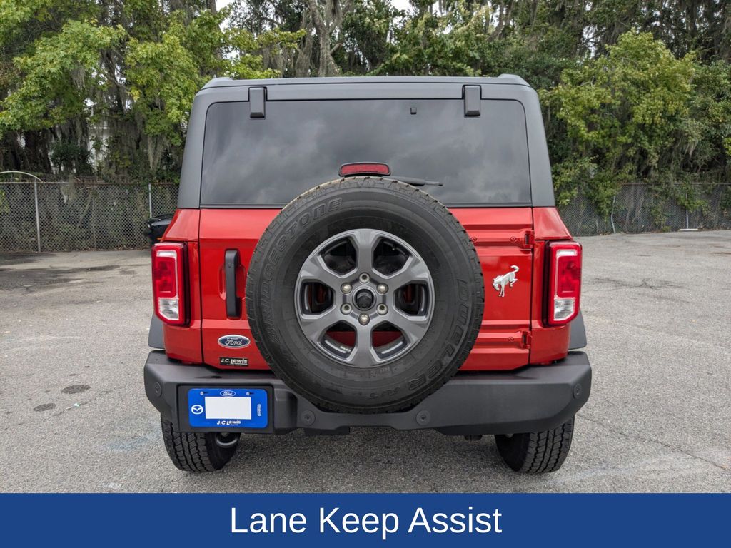 2024 Ford Bronco Big Bend photo 4