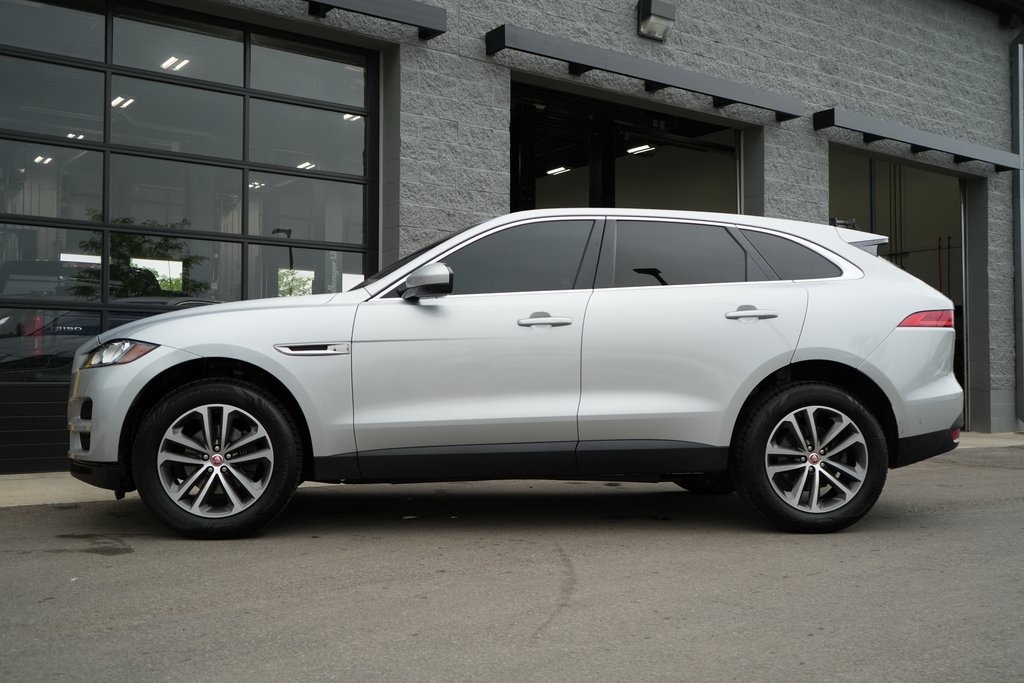 2020 Jaguar F-PACE Premium photo 10