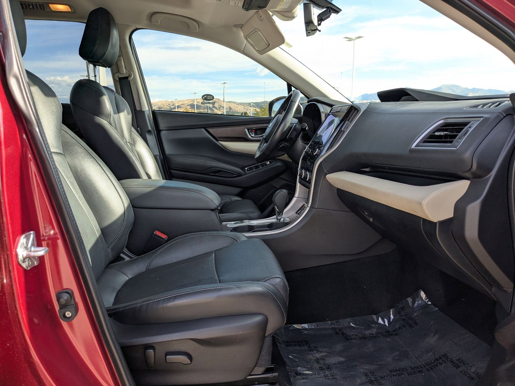 2022 Subaru Ascent Touring photo 22
