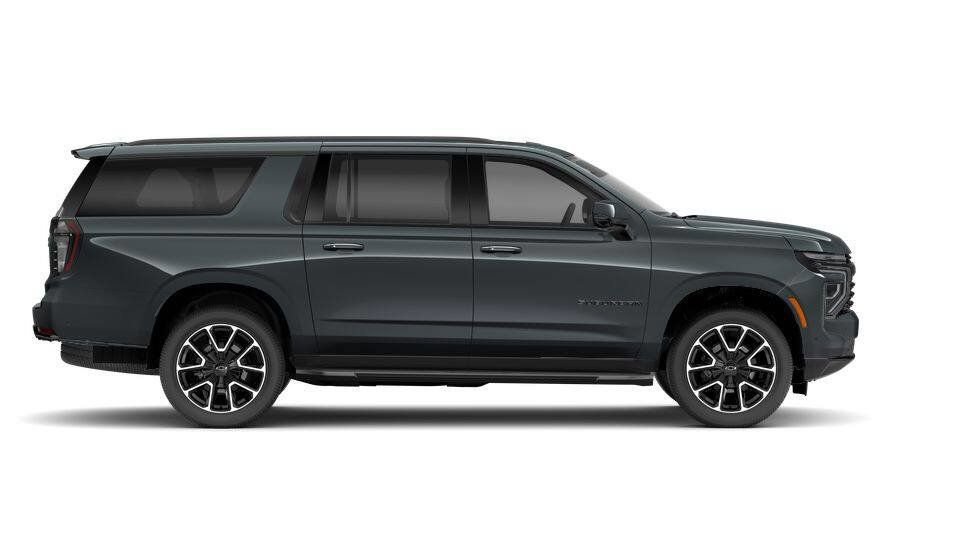 2026 Chevrolet Suburban RST photo 4