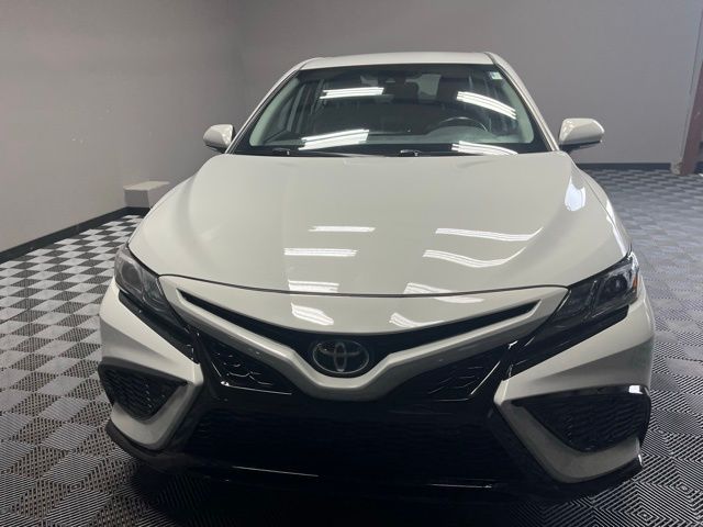 2023 Toyota Camry SE photo 8