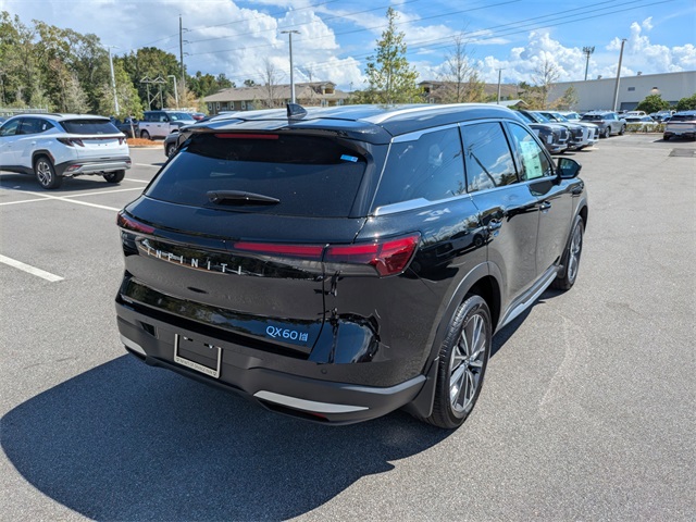 2026 Infiniti QX60 Luxe AWD photo 3