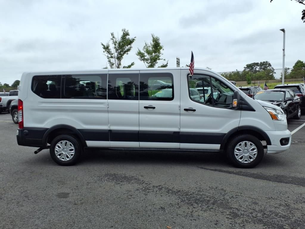 2020 Ford Transit Passenger XLT photo 6