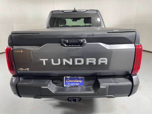2023 Toyota Tundra SR5 photo 7