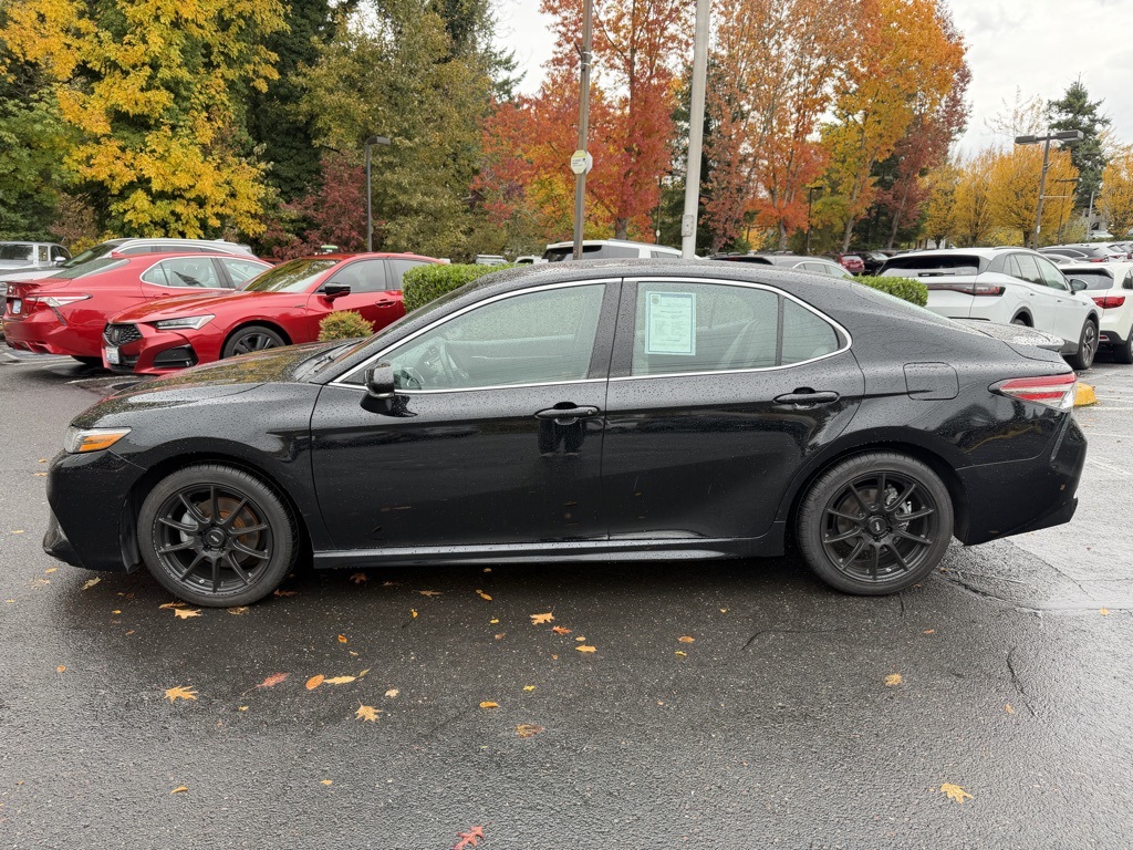 2018 Toyota Camry XSE photo 4