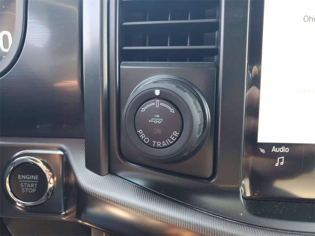 2025 Ford F-150 Lariat photo 20