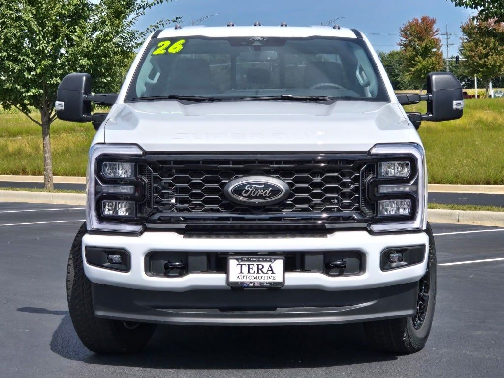 2026 Ford F-350 photo 2