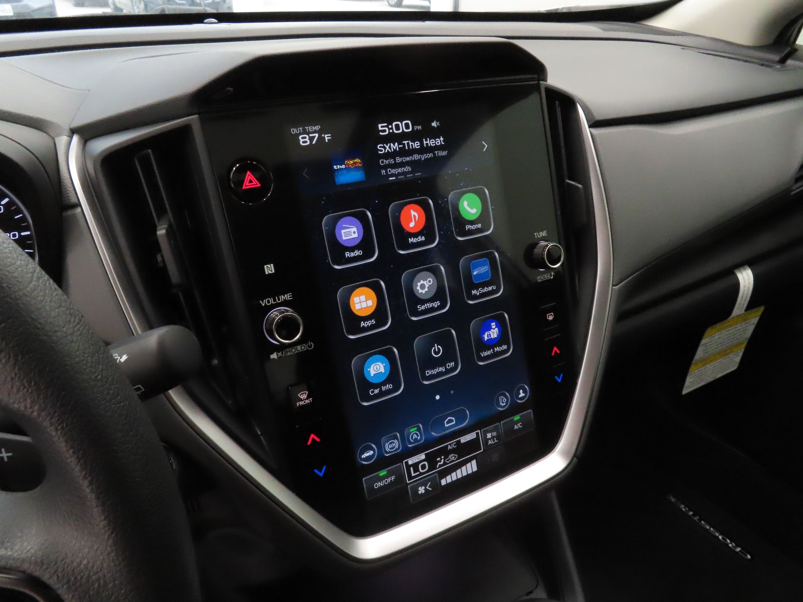 2025 Subaru Crosstrek Premium photo 15