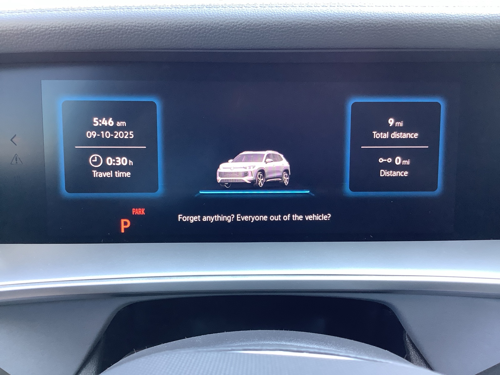 2025 Volkswagen Tiguan SE photo 12