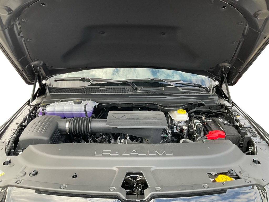 2025 Ram 1500 Sport Big Horn photo 14