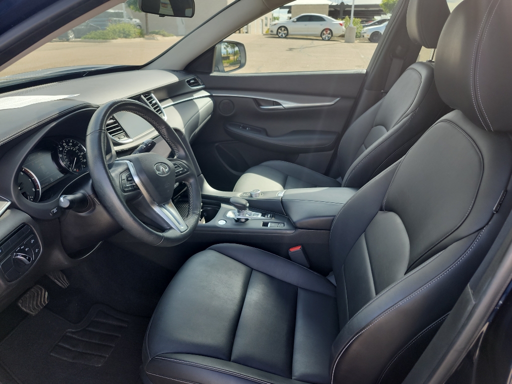 2019 Infiniti QX50 PURE photo 9