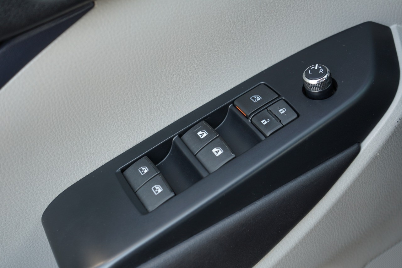 2017 Toyota Highlander SE XLE photo 21