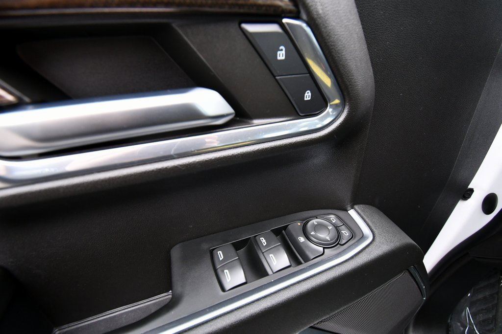 2023 Chevrolet Silverado 1500 LT photo 17