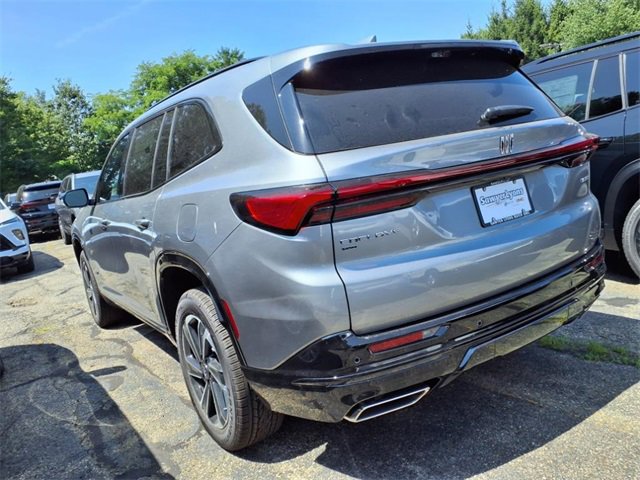 2026 Buick Enclave Sport Touring photo 4