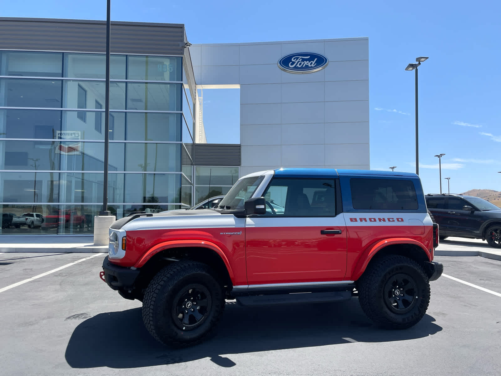 2025 Ford Bronco 2-Door Stroppe's photo
