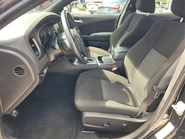 2023 Dodge Charger SXT photo 3
