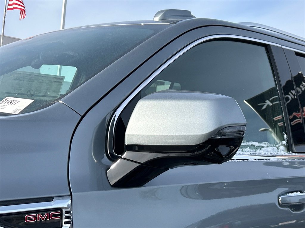 2026 GMC YUKON XL - Image 11