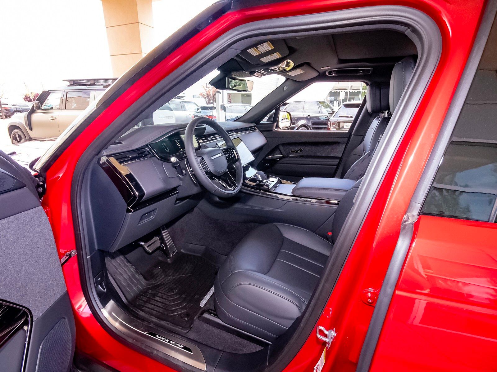 2025 Land Rover Range Rover Sport SE photo 28