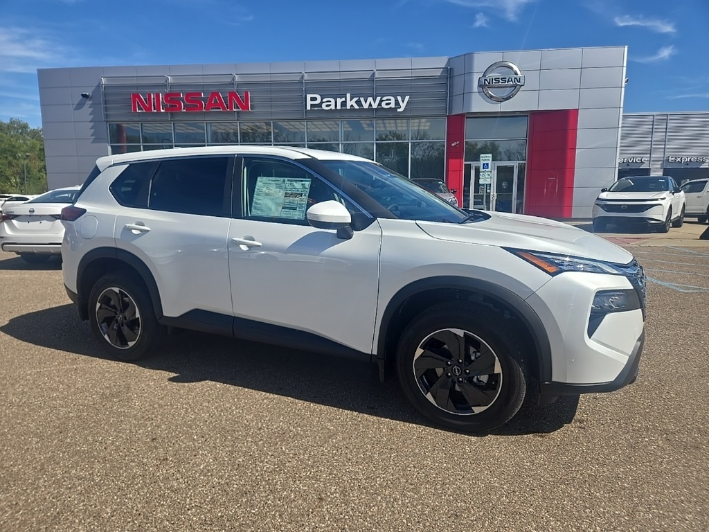 2026 Nissan Rogue SV's photo