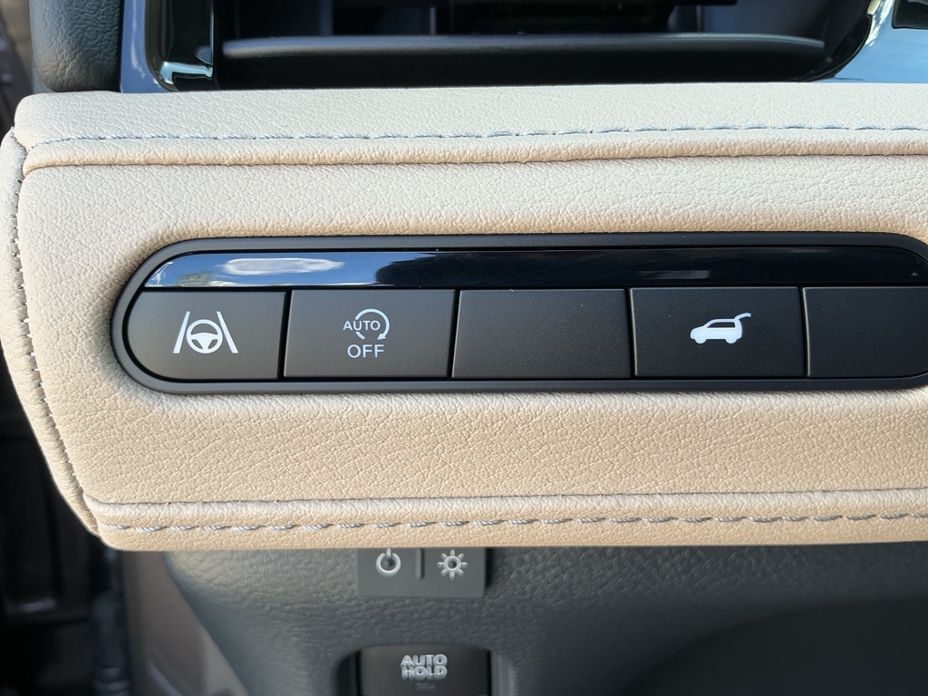 2026 Infiniti QX80 Pure photo 16