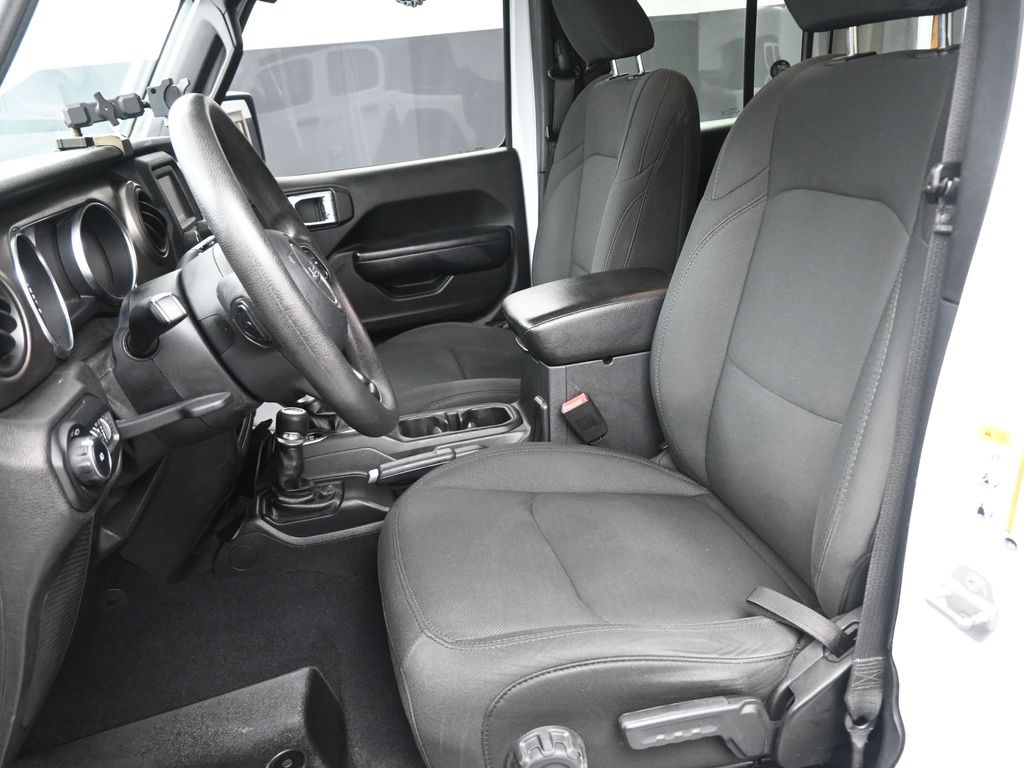 2019 Jeep Wrangler Unlimited Sport photo 20