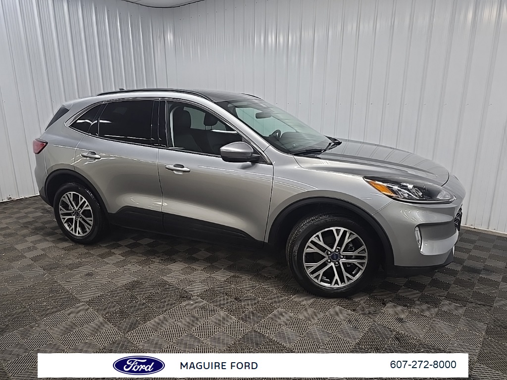 2022 Ford Escape SEL's photo