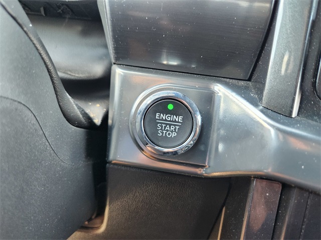 2023 Ford F-150 Lariat photo 19