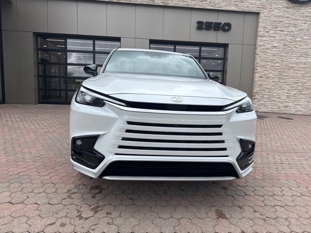 2025 Lexus TX 500h F SPORT Performance Premium photo 4