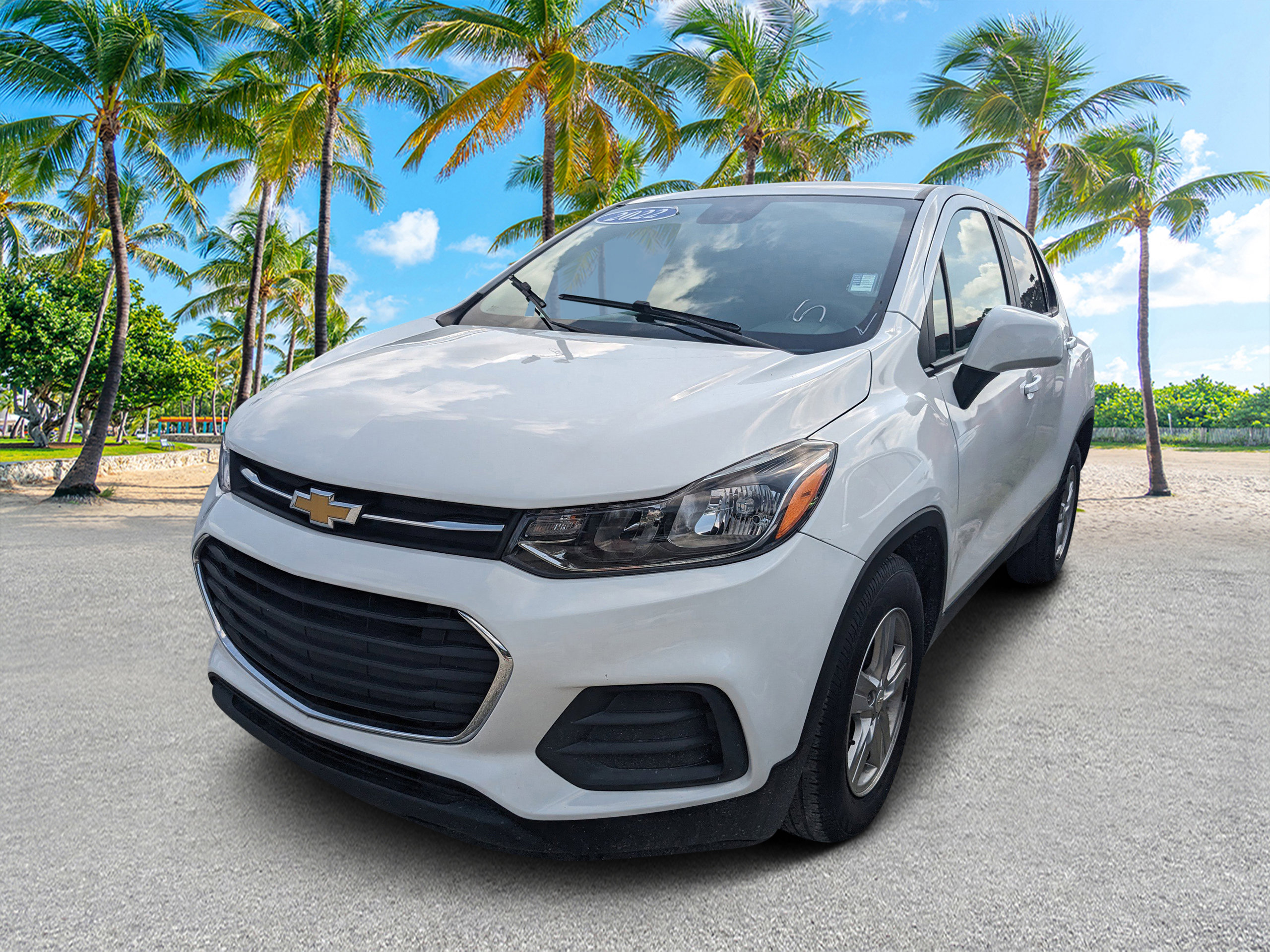 2022 Chevrolet Trax LS photo 6