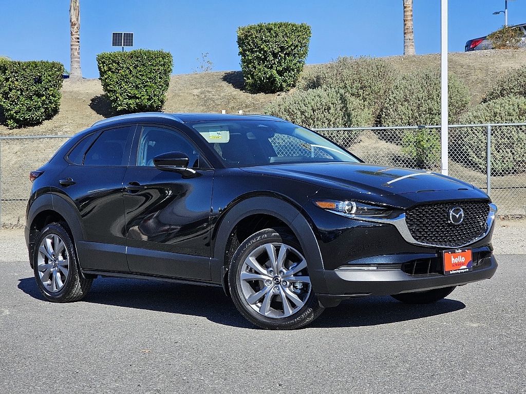 2026 Mazda CX-30 2.5 S Preferred photo 2