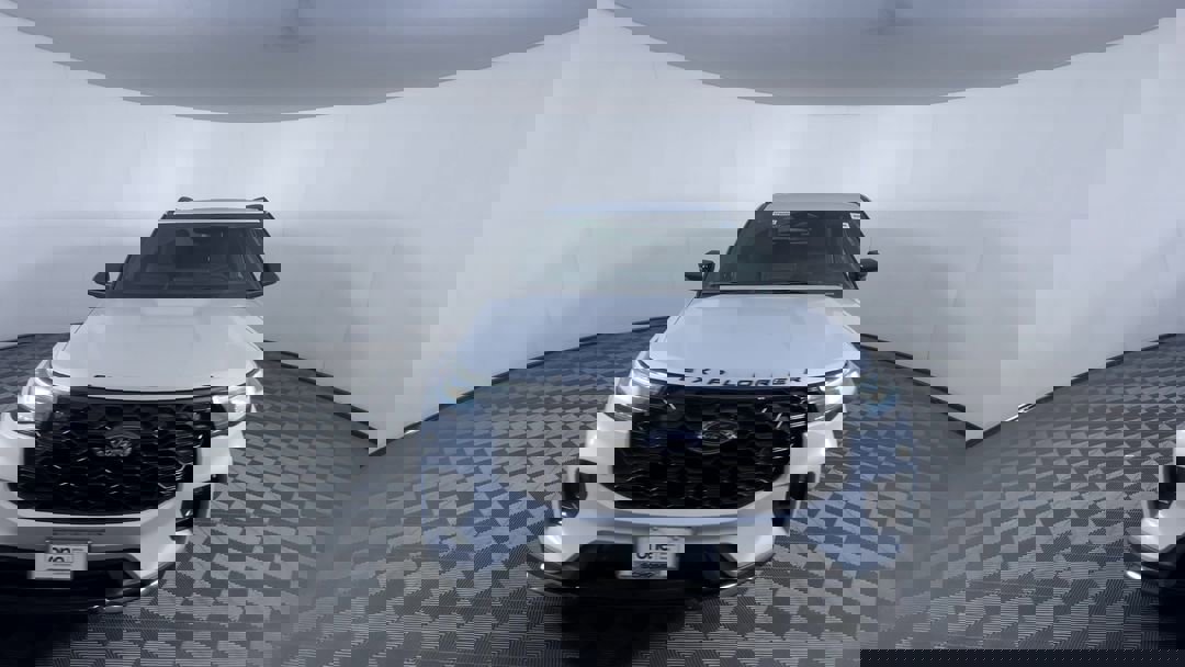 2026 Ford Explorer ST-Line photo 3