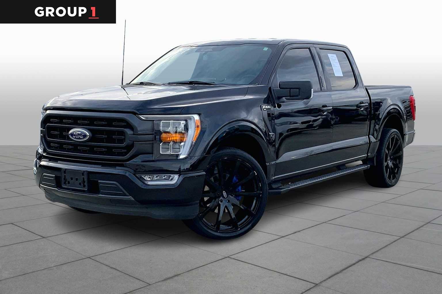 2023 Ford F-150 XLT's photo