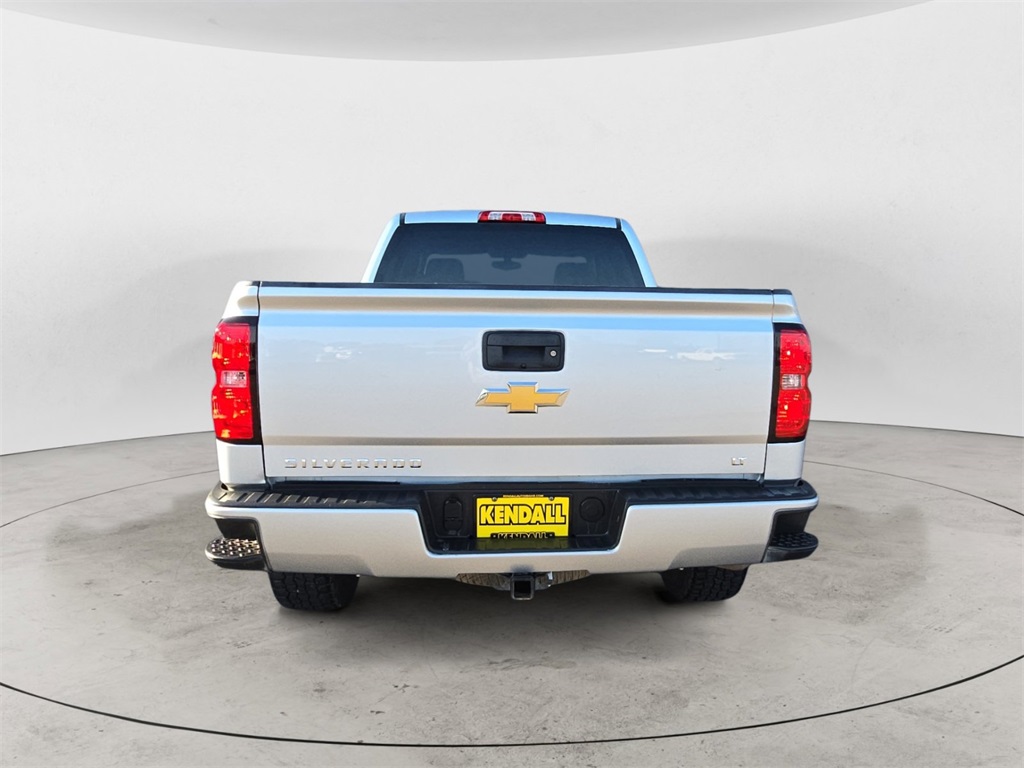 2018 Chevrolet Silverado 1500 LT photo 4