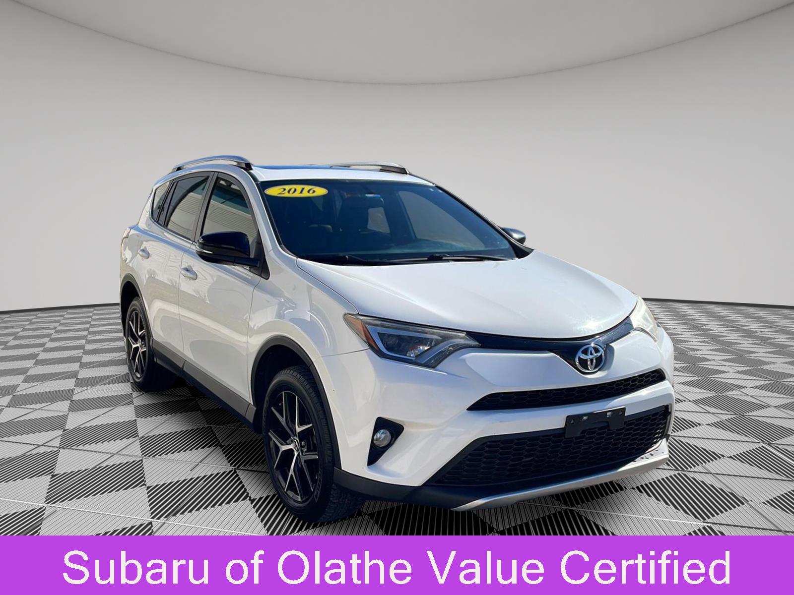 2016 Toyota RAV4 SE