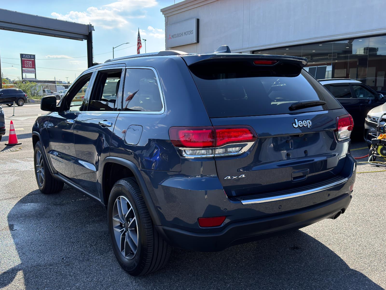 2021 Jeep Grand Cherokee Limited photo 5