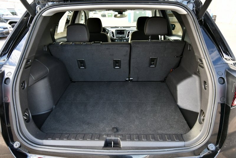 2024 Chevrolet Equinox LT photo 4