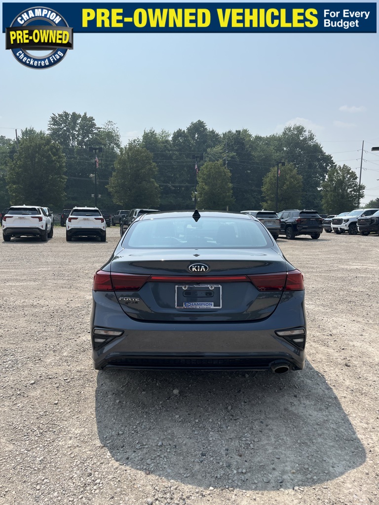 2021 Kia Forte LXS photo 2
