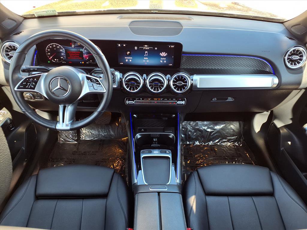 2024 Mercedes Benz GLB 250 photo 4
