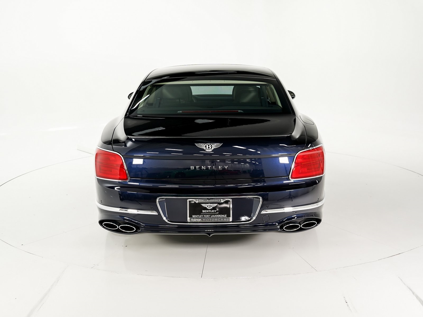 2024 Bentley Flying Spur Mulliner V8 photo 3