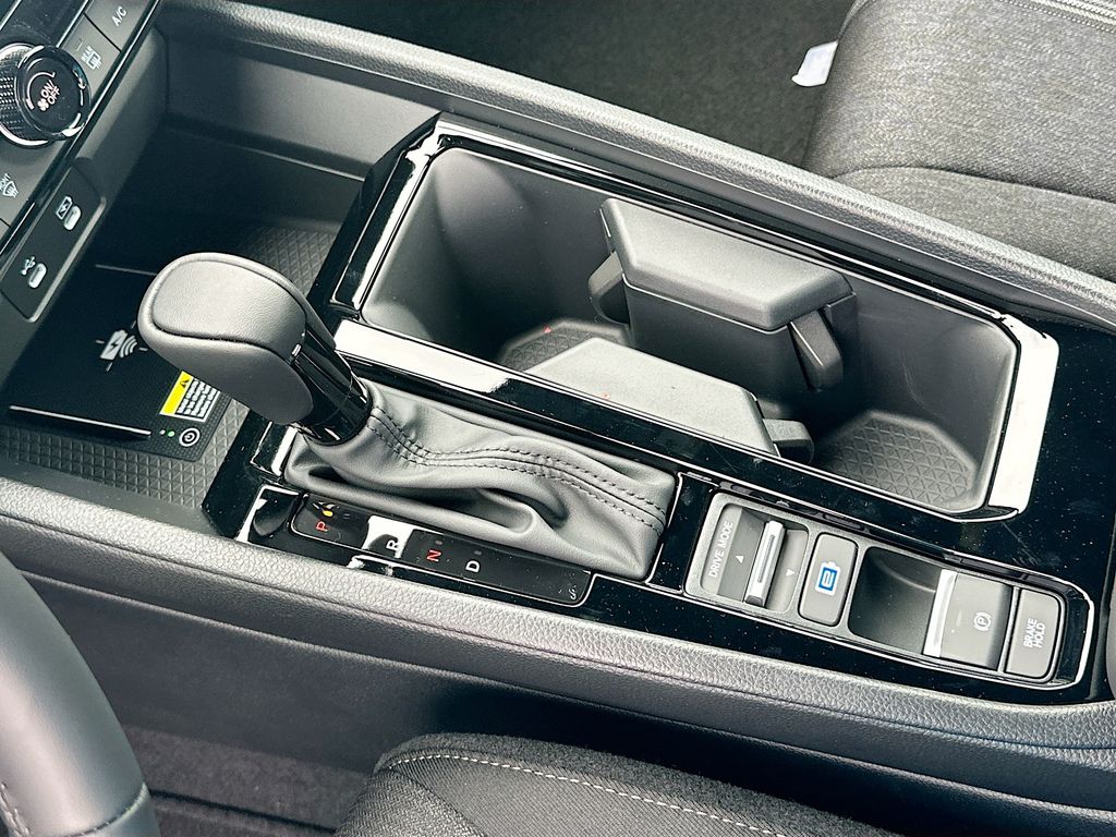 2025 Honda Accord Hybrid Sport photo 13